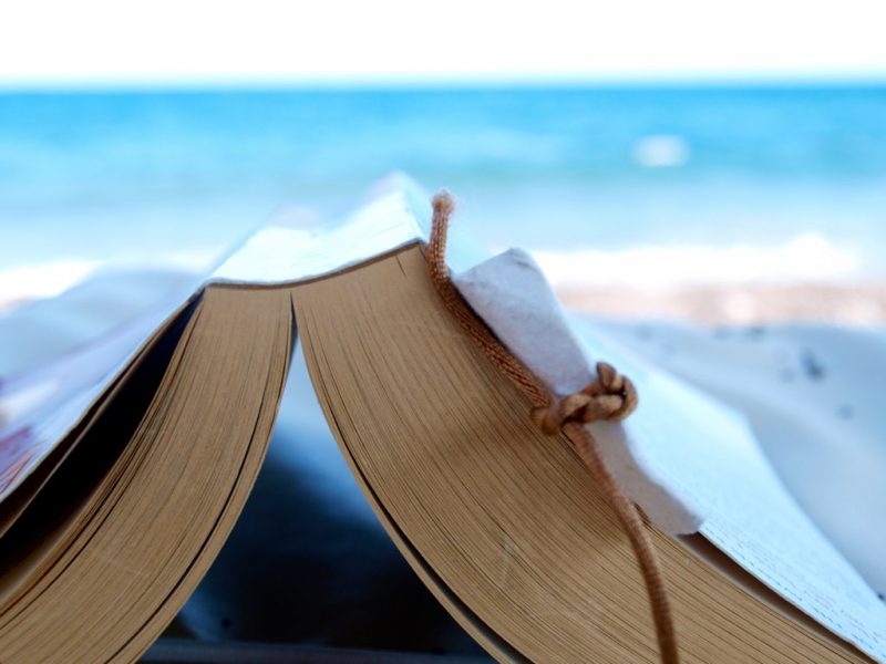 5 libri da leggere in spiaggia