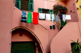 Panni stesi via sant’antonio